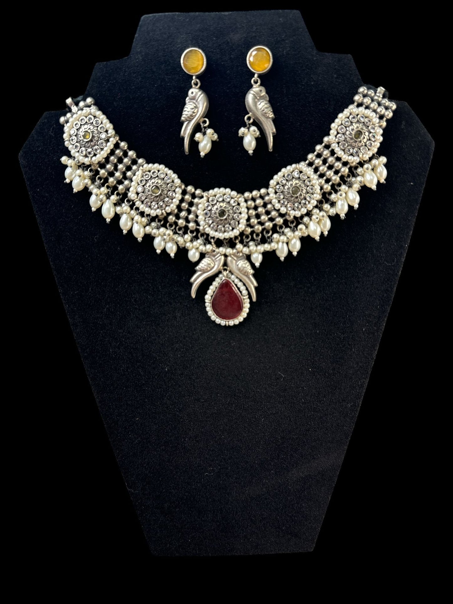 Regal Blossom Antique Necklace Set