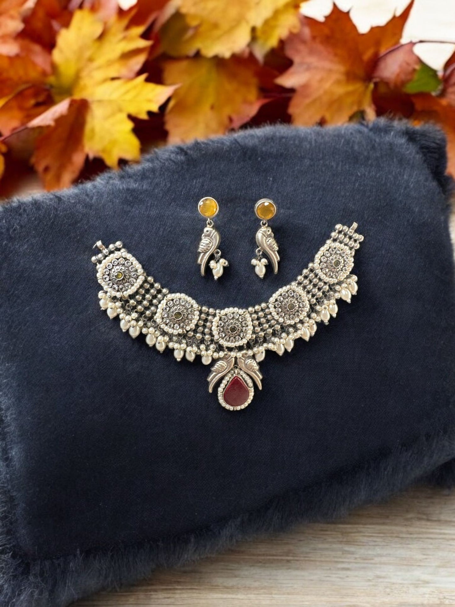 Regal Blossom Antique Necklace Set