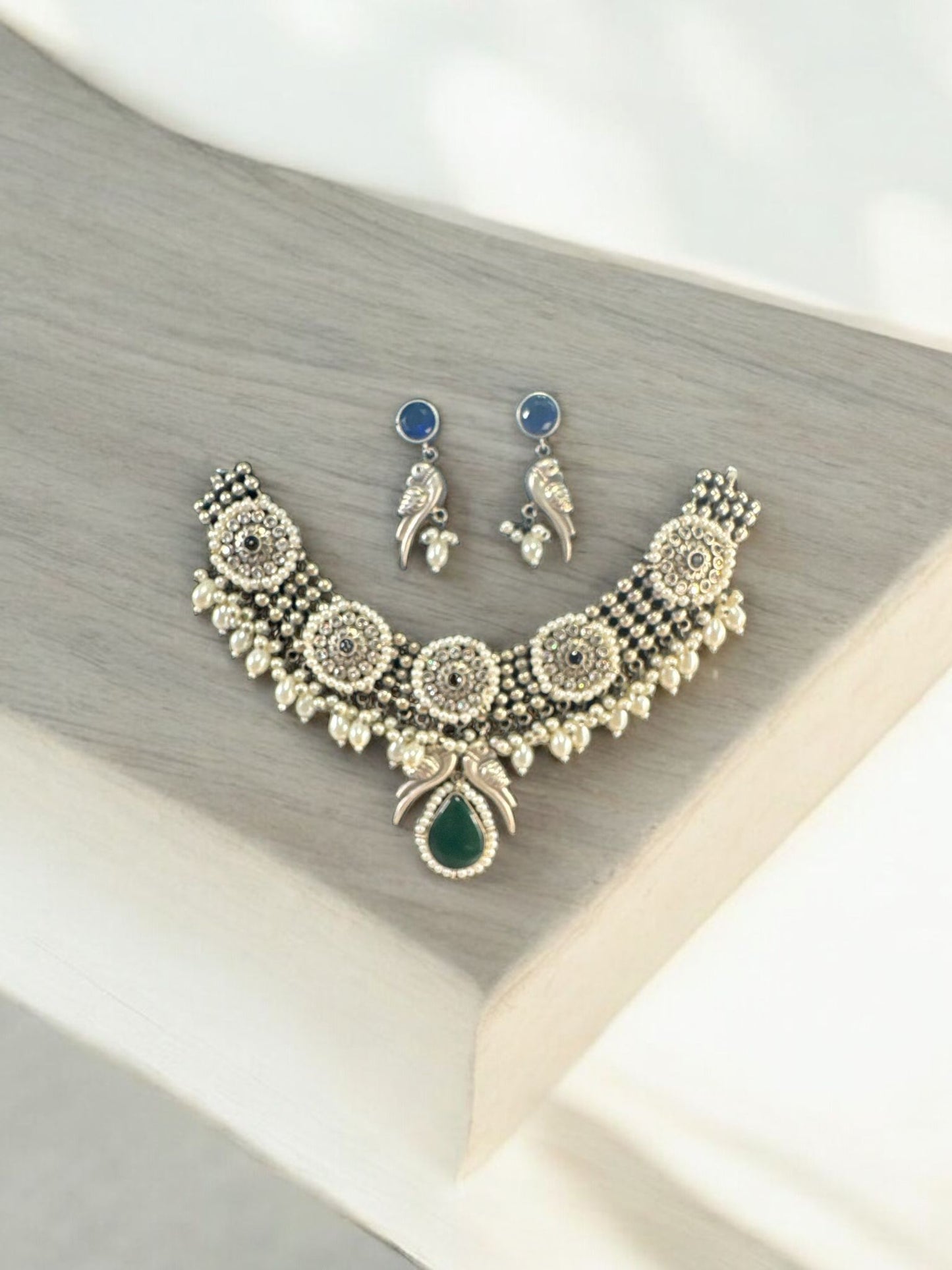 Regal Blossom Antique Necklace Set