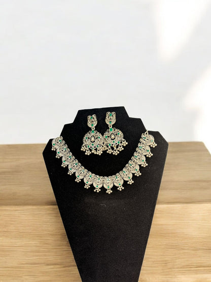 Emerald Grace Antique Choker Set